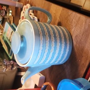 Signature 4 cup tea pot baby blue with textured cream stripes in white stripes